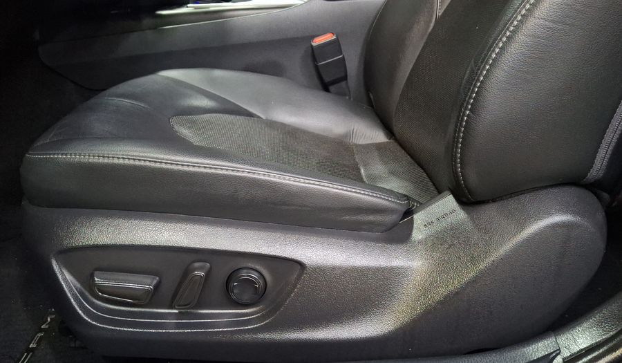 Toyota Camry 2.5 HEV XLE AUTO Sedan 2022