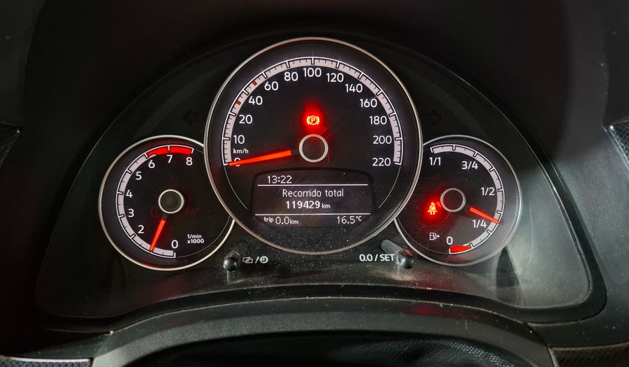 Volkswagen Up 1.0 PEPPER Hatchback 2017