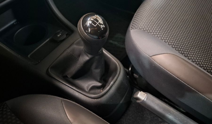 Volkswagen Up 1.0 PEPPER Hatchback 2017