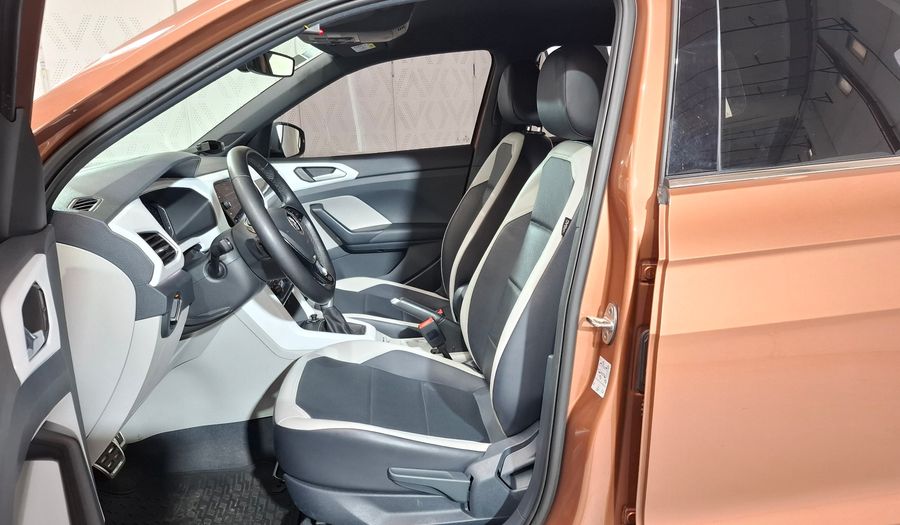 Volkswagen T-cross 1.6 HIGHLINE AUTO Suv 2020
