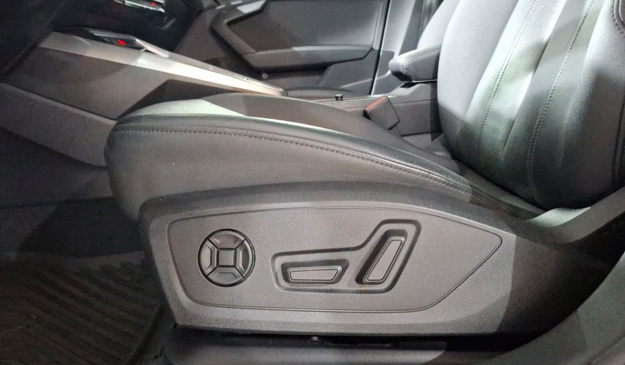 Audi A3 1.4 35 TFSI SELECT AUTO Sedan 2024