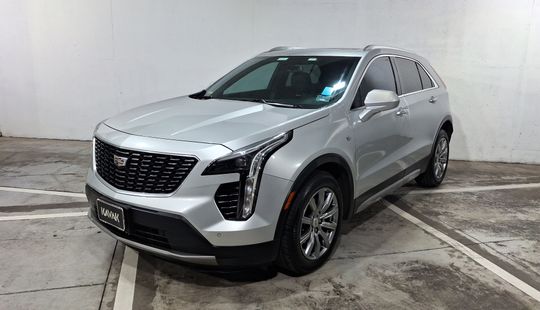 Cadillac • XT4