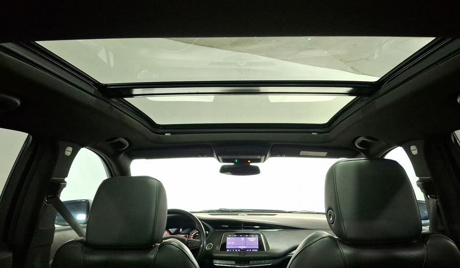 Cadillac Xt4 2.0 PREMIUM LUXURY AUTO Suv 2019