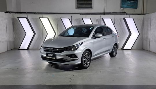 Fiat • Cronos