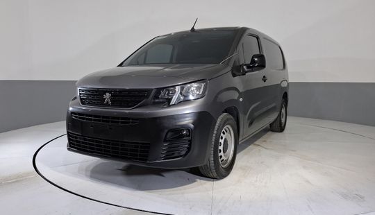 Peugeot • Partner