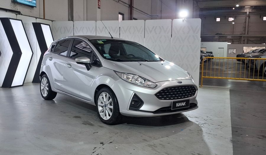 Ford Fiesta Kinetic Design 1.6 SE PLUS Hatchback 2018