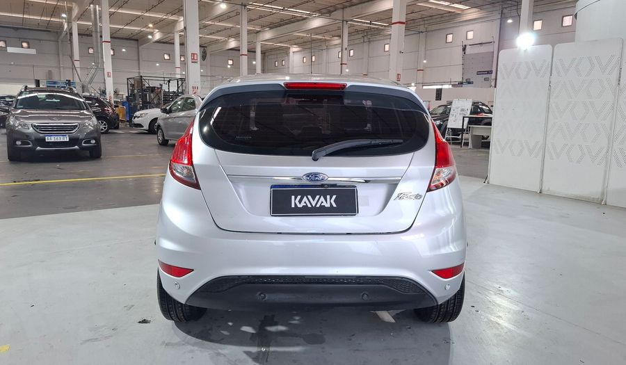 Ford Fiesta Kinetic Design 1.6 SE PLUS Hatchback 2018