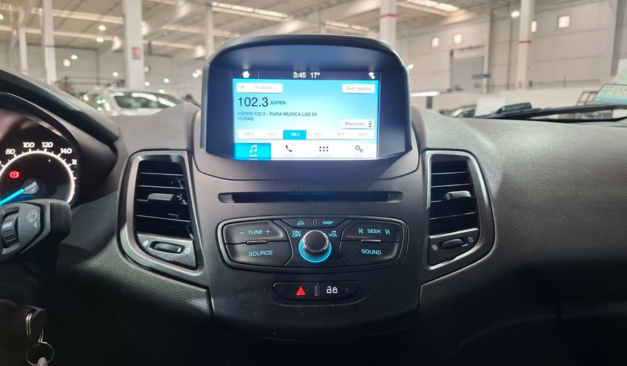 Ford Fiesta Kinetic Design 1.6 SE PLUS Hatchback 2018