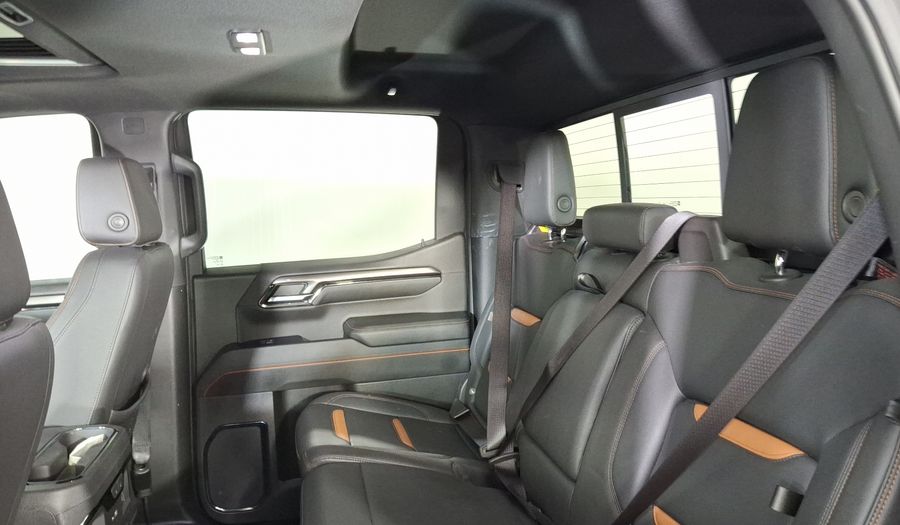 Gmc Sierra 5.3 AT4 C CREW CAB AUTO 4WD Pickup 2023