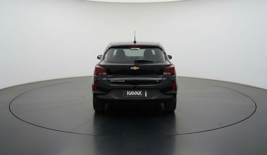 Chevrolet Onix 1.0 LT Hatchback 2023