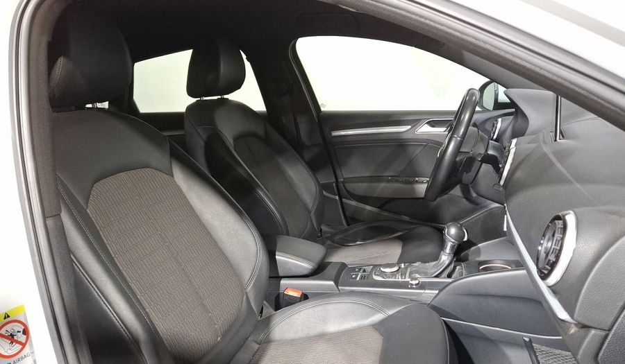 Audi A3 1.8 TFSI ATTRACTION S TRONIC Sedan 2016