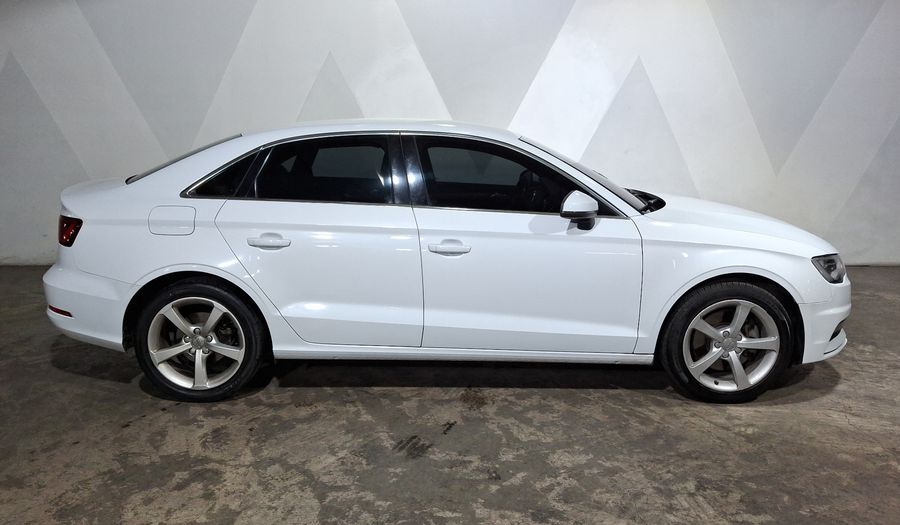 Audi A3 1.8 TFSI ATTRACTION S TRONIC Sedan 2016