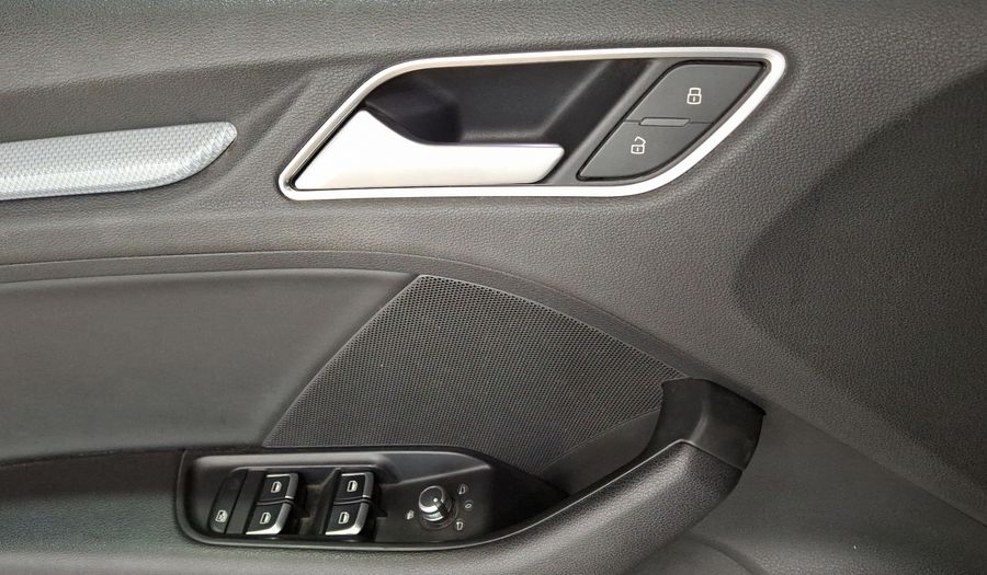 Audi A3 1.8 TFSI ATTRACTION S TRONIC Sedan 2016