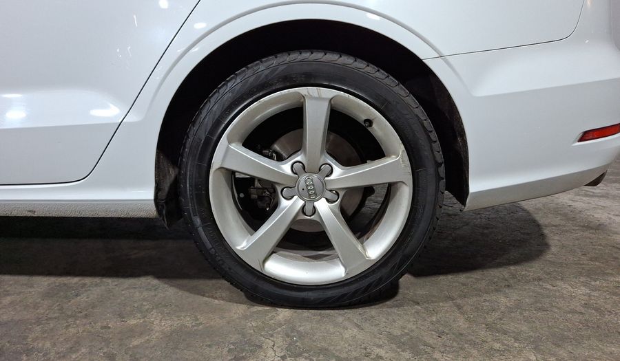 Audi A3 1.8 TFSI ATTRACTION S TRONIC Sedan 2016
