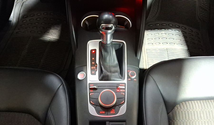 Audi A3 1.8 TFSI ATTRACTION S TRONIC Sedan 2016