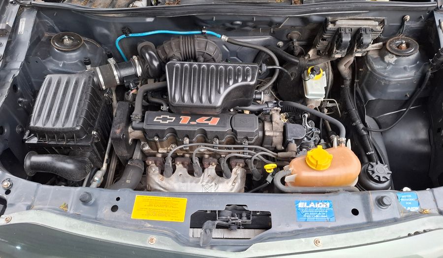 Chevrolet Agile 1.4 8V LT Hatchback 2011