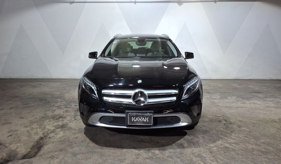 Mercedes Benz Clase Gla 1.6 GLA 200 CGI SPORT Suv 2016