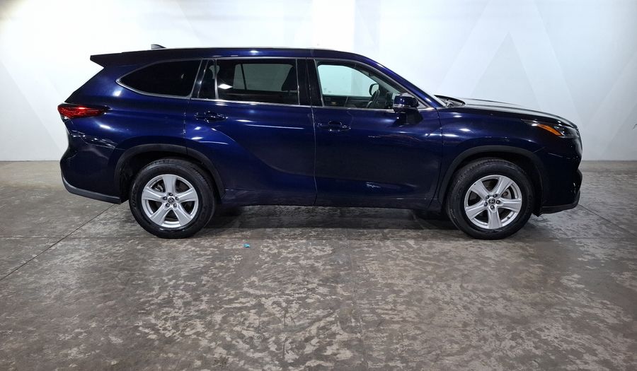 Toyota Highlander 3.5 LE AUTO Suv 2022