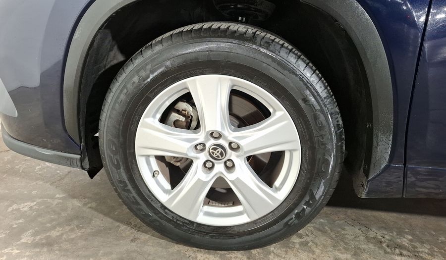 Toyota Highlander 3.5 LE AUTO Suv 2022