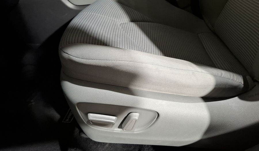 Toyota Highlander 3.5 LE AUTO Suv 2022
