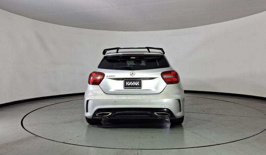 Mercedes Benz Clase A 1.6 200 SPORT DCT Hatchback 2018