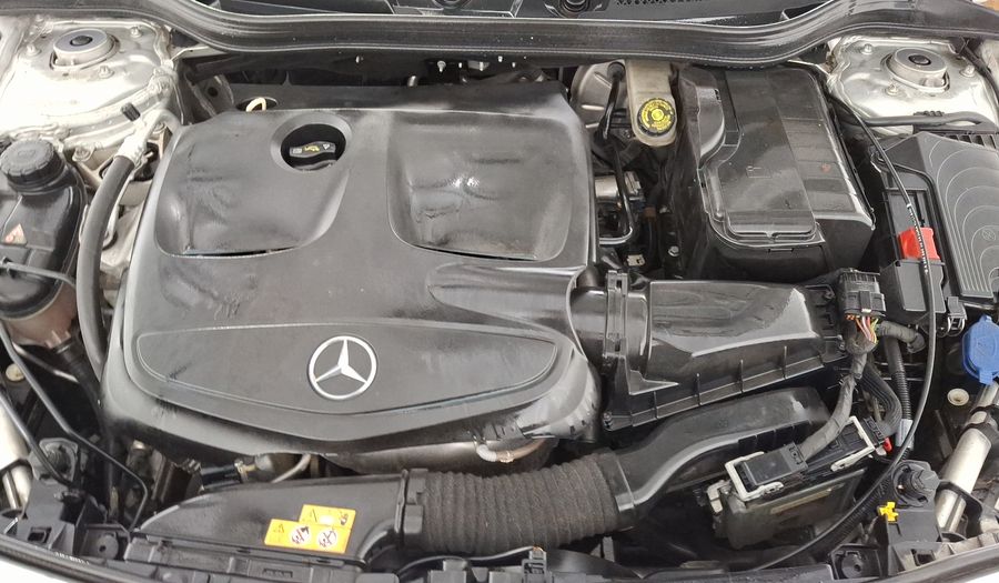 Mercedes Benz Clase A 1.6 200 SPORT DCT Hatchback 2018