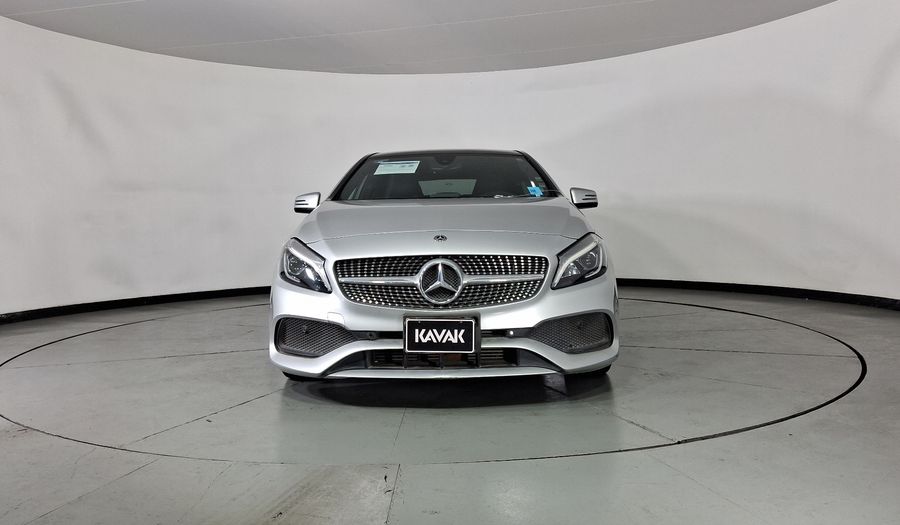 Mercedes Benz Clase A 1.6 200 SPORT DCT Hatchback 2018