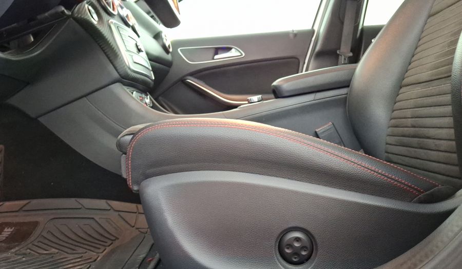 Mercedes Benz Clase A 1.6 200 SPORT DCT Hatchback 2018