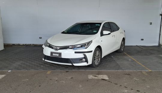 Toyota • Corolla