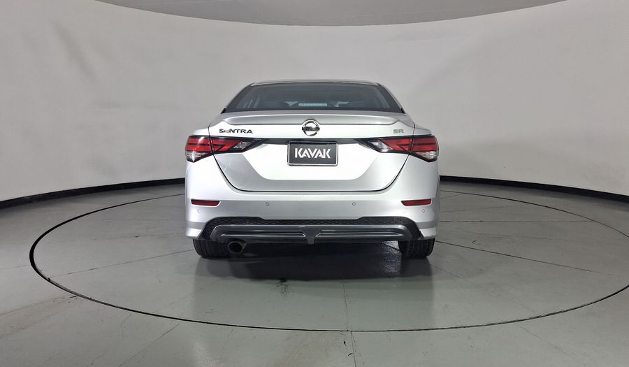 Nissan Sentra 2.0 SR CVT Sedan 2022