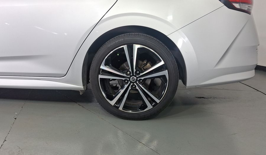 Nissan Sentra 2.0 SR CVT Sedan 2022