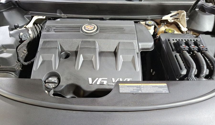 Cadillac Srx 3.6 SRX PREMIUM C AT 4WD Suv 2015
