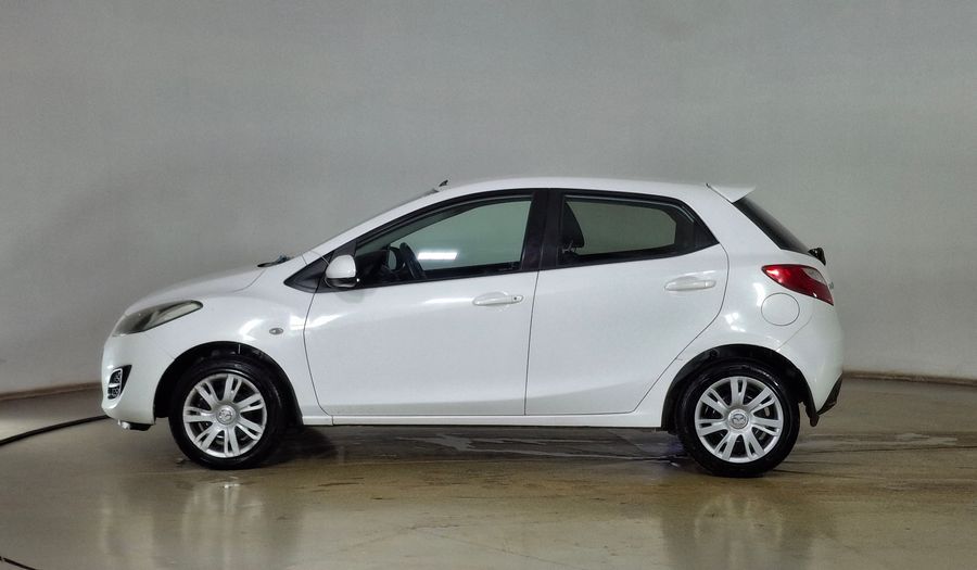 Mazda 2 1.5 V Hatchback 2011