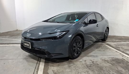 Toyota • Prius