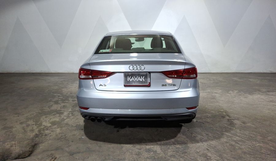 Audi A3 1.4 35 DYNAMIC DCT Sedan 2019