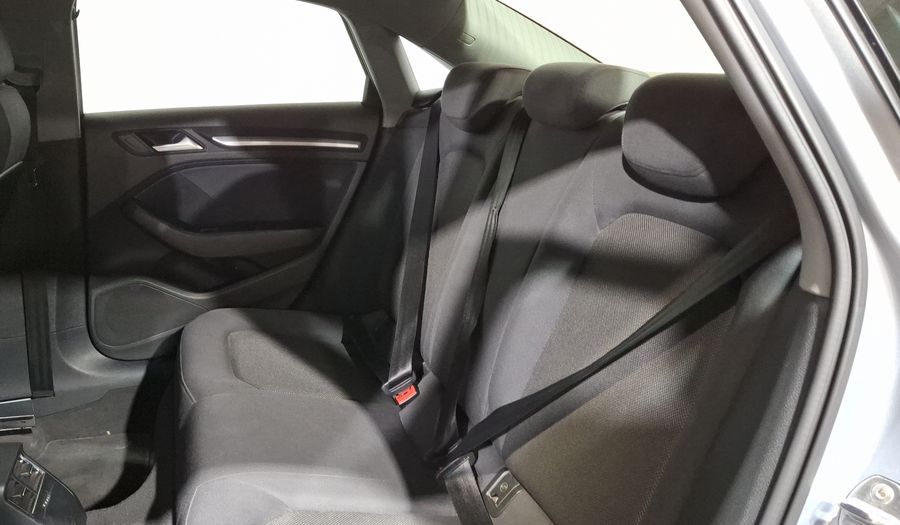 Audi A3 1.4 35 DYNAMIC DCT Sedan 2019