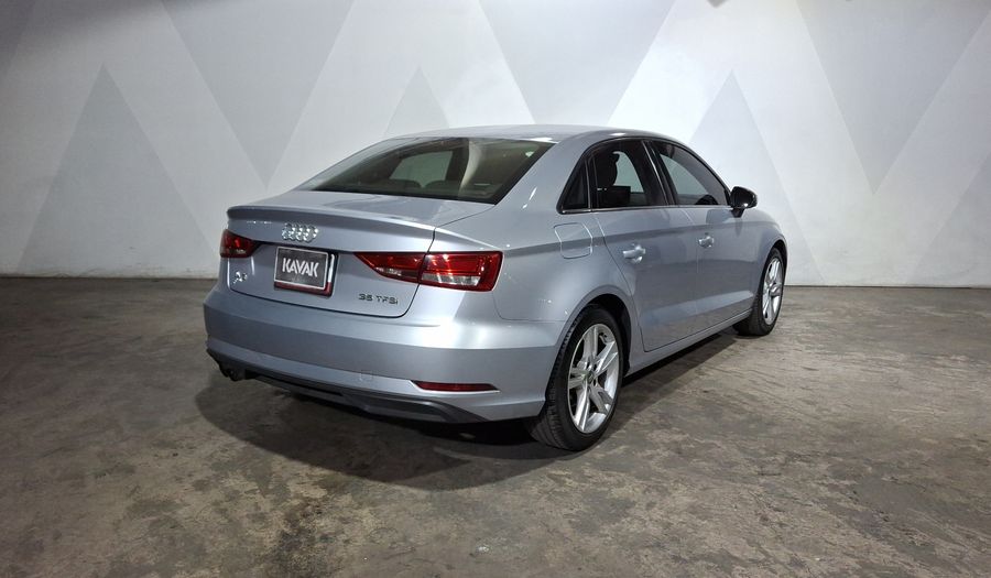 Audi A3 1.4 35 DYNAMIC DCT Sedan 2019