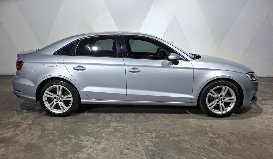 Audi A3 1.4 35 DYNAMIC DCT Sedan 2019