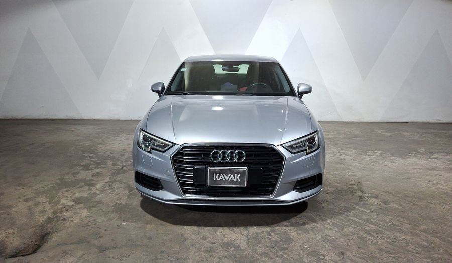 Audi A3 1.4 35 DYNAMIC DCT Sedan 2019