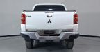 Mitsubishi L200 2.4 GASOLINA GLS DOBLE CABINA 4X2 Pickup 2017