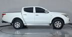 Mitsubishi L200 2.4 GASOLINA GLS DOBLE CABINA 4X2 Pickup 2017