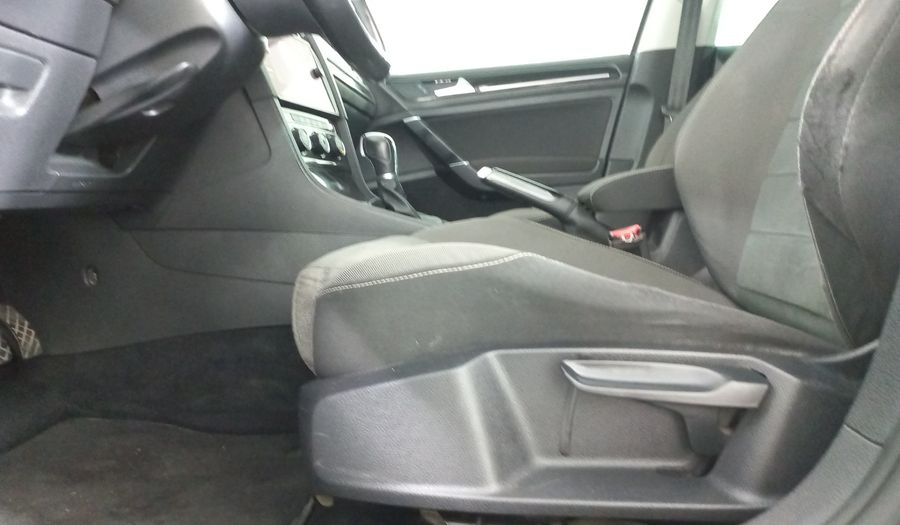 Volkswagen Golf 1.4 HIGHLINE DCT Hatchback 2018