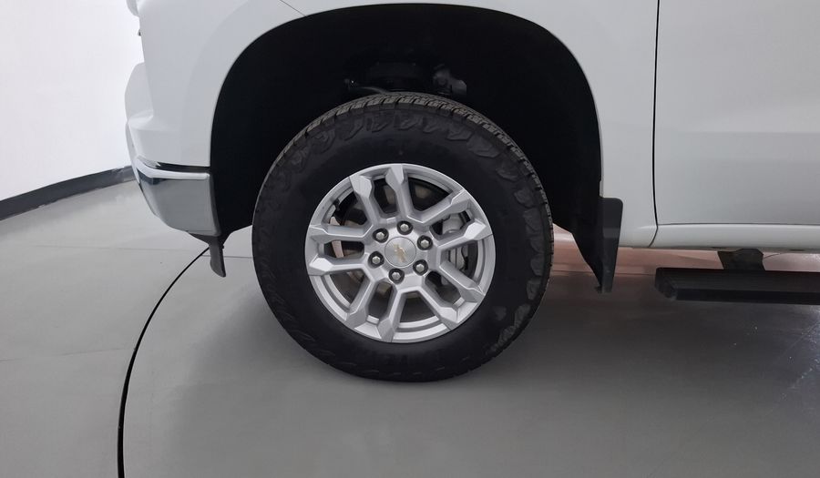 Chevrolet Cheyenne 5.3 CHEYENNE LT CAB REG H AUTO 4WD Pickup 2024