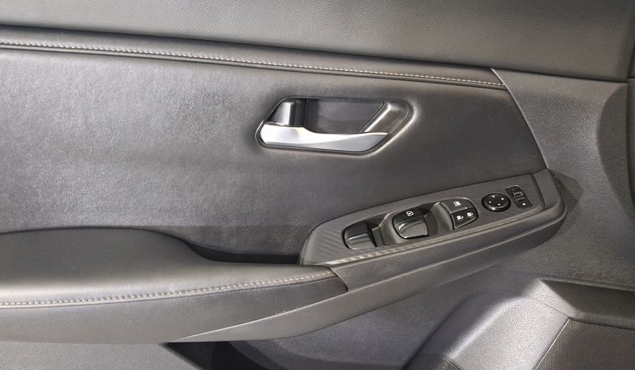Nissan Sentra 2.0 SENSE CVT Sedan 2021