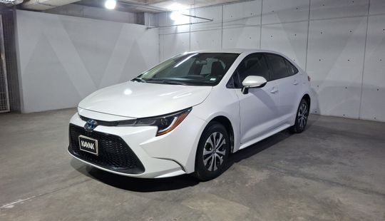 Toyota • Corolla