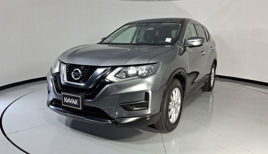 Nissan • X-Trail