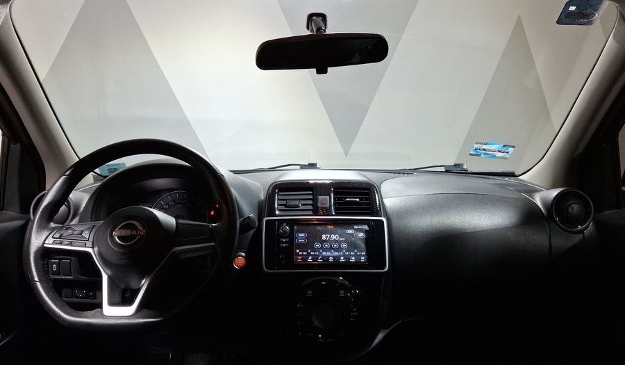 Nissan March 1.6 EXCLUSIVE Hatchback 2022