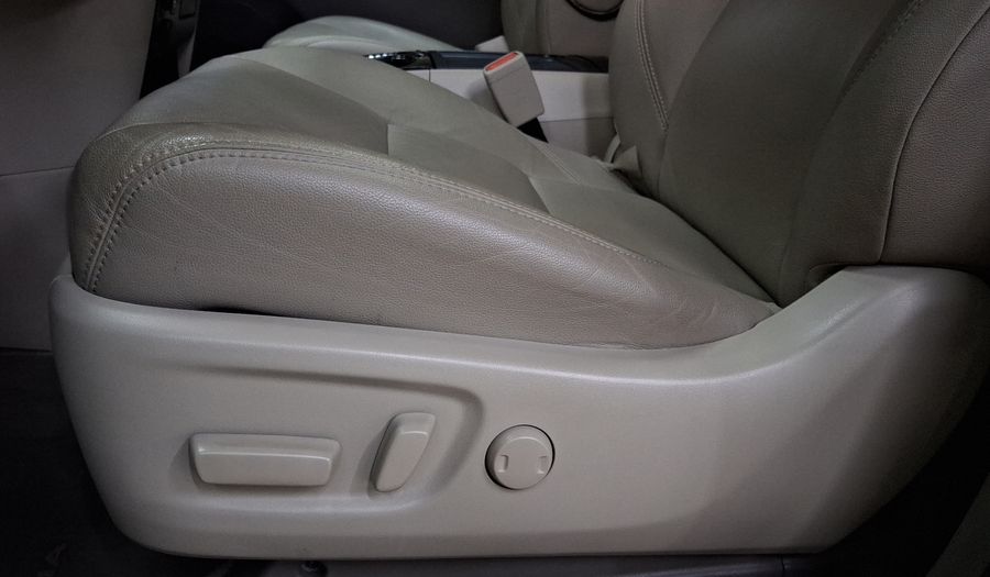 Toyota Sienna 3.5 XLE PIEL AUTO Minivan 2020