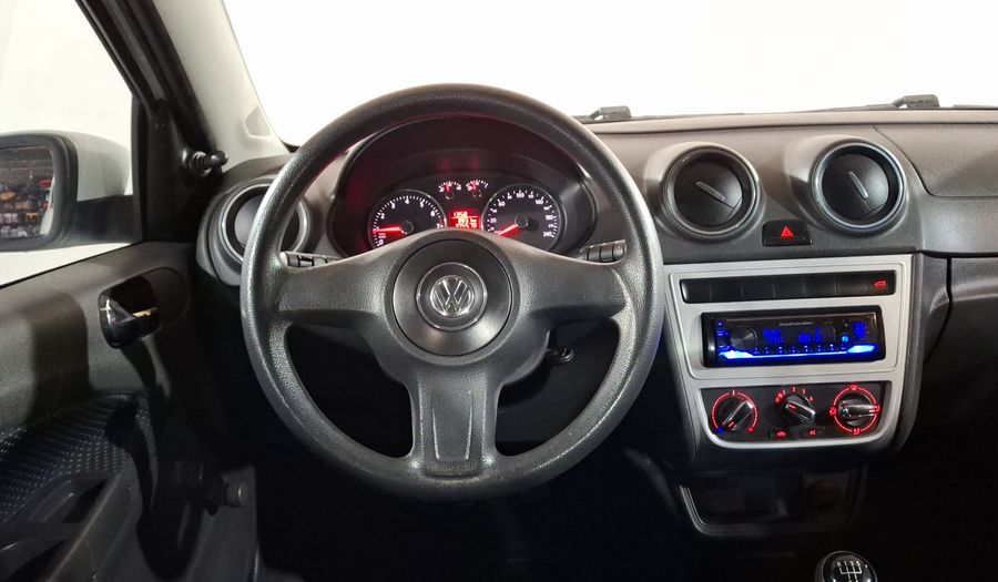 Volkswagen Gol 1.6 GL 4 PUERTAS MT Sedan 2016