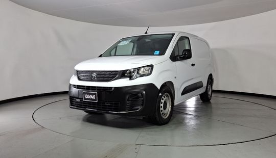 Peugeot • Partner